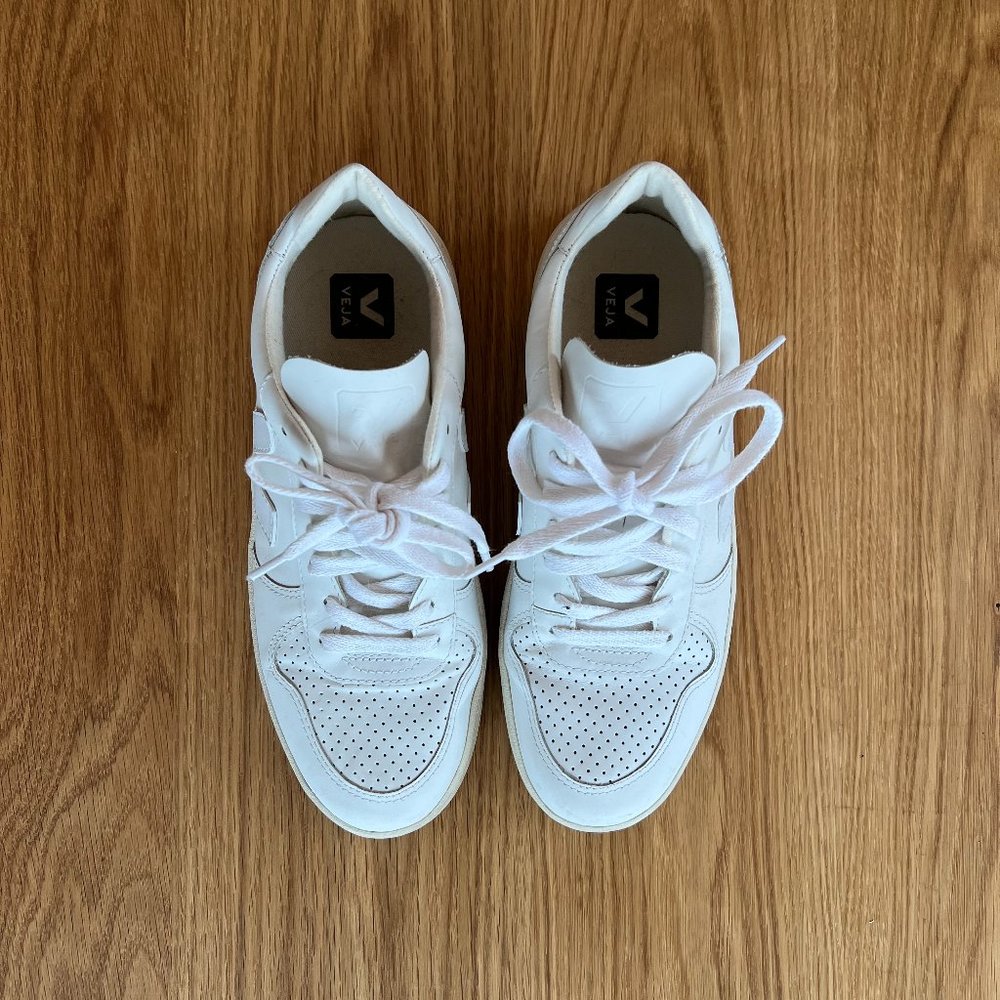 Vega V-10 Sneakers